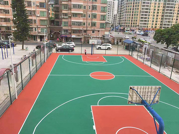 珠海嘉和广场儿童小公园丙烯酸篮球场